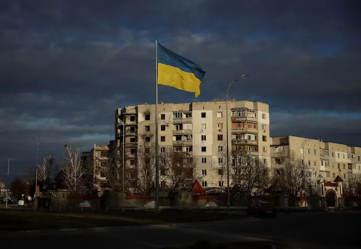Допомога Україні від ЄС та Світового банку за три роки війни