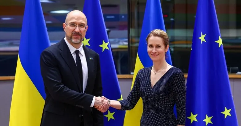 Шмигаль і Каллас обговорили закупівлю артилерійських снарядів для України