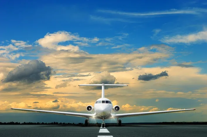 Poland Plans to Restore Air Connections with Ukraine After Opening of Airspace
