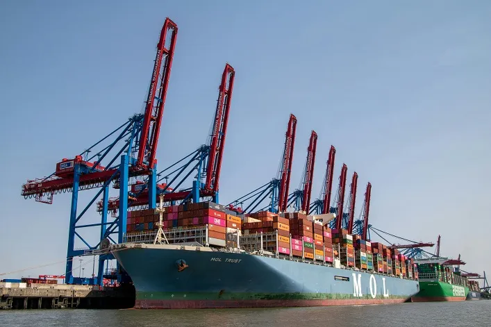 Ukraine Surpasses Russia for the First Time in Trade Volumes with Germany