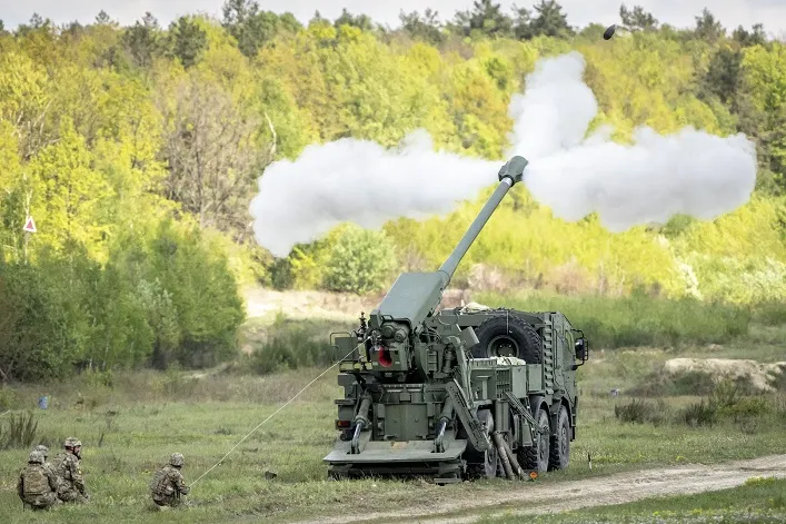 Denmark to Start Production of Ukrainian Bohdana Howitzers and Drones to Strengthen Defense
