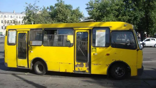 В Украине с 2026 года введут единую форму билетов для всего транспорта