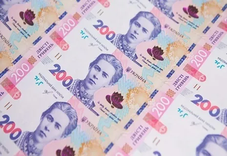 Профессии с самыми высокими зарплатами в Украине: фасадчики, штукатуры и дальнобойщики