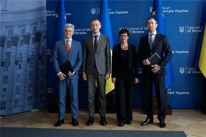 ЄІБ надає 300 млн євро для підтримки енергетики України та запасів газу