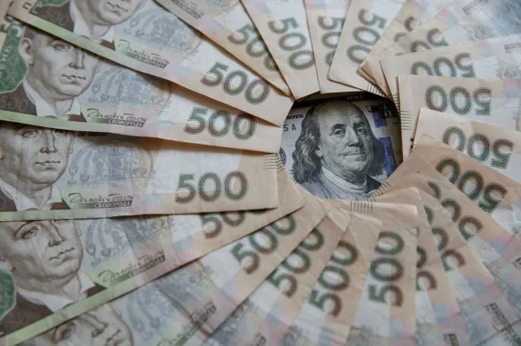 Current Exchange Rate of Dollar and Euro in Ukraine’s Exchange Offices on November 29