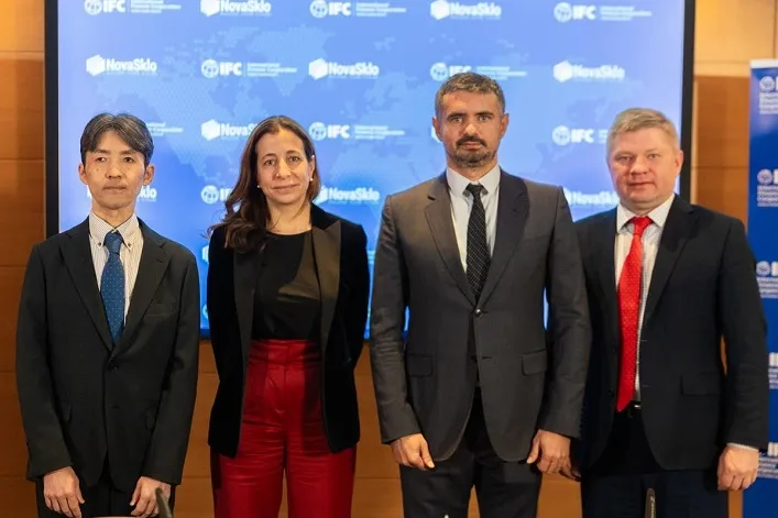 NovaSklo и IFC построят первый в Украине завод по производству флоат-стекла