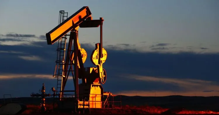 Світові ціни на нафту зростають через напруженість і атаки на енергетичну інфраструктуру
