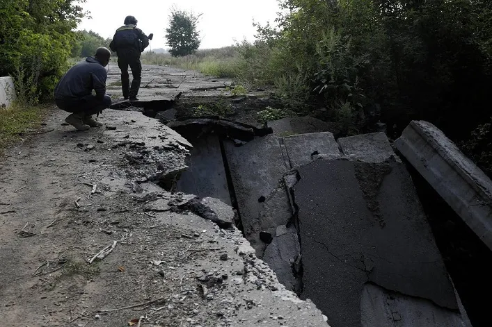 Уряд виділяє понад 2,4 млрд гривень на підтримку прифронтових регіонів України
