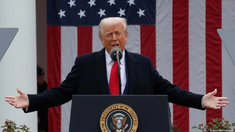 Президент США Дональд Трамп попередив Індію про можливе підвищення мит через імпорт російської нафти
