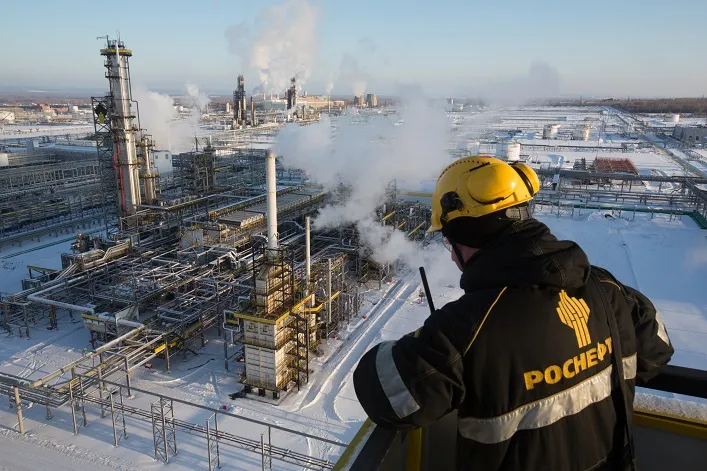Sanctions Reduce Russia’s Oil and Gas Revenues: Share in the Budget Declines