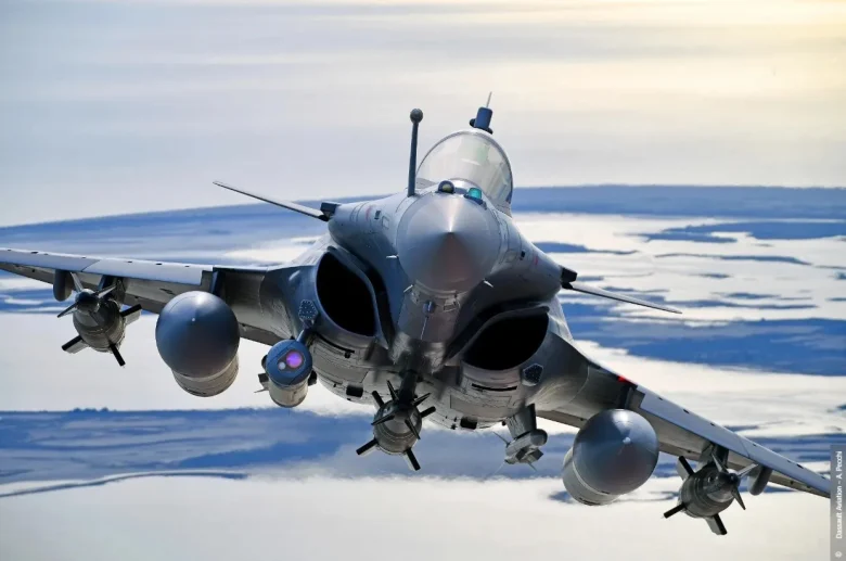 Индонезия получила первую партию истребителей Rafale от Франции