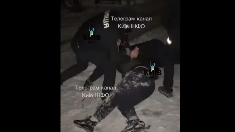 В Киеве мужчина умер во время задержания полицией: предварительная причина установлена