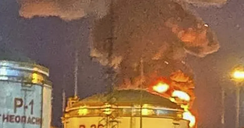 Пожар на нефтебазе в Краснодарском крае рф после атаки дронов