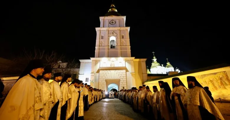 У Києві відбувається прощання з почесним патріархом Філаретом