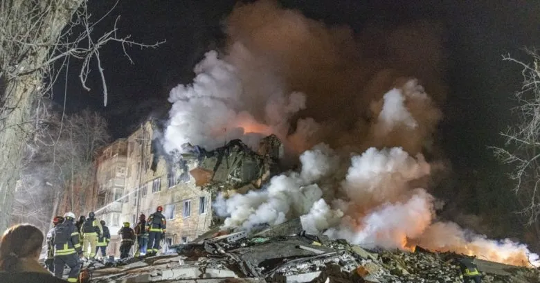 Количество жертв ракетного удара по Харькову возросло до семи, среди погибших – двое детей