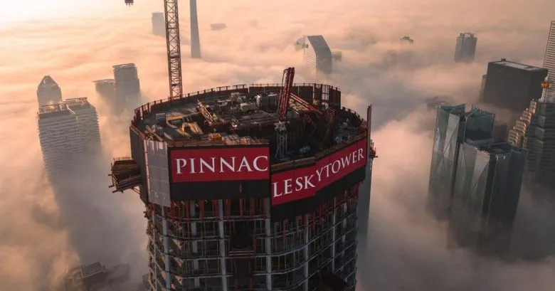 Pinnacle SkyTower в Торонто установил рекорд по количеству этажей в Северной Америке