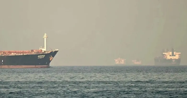 US Strikes Iranian Missile Sites Near the Strait of Hormuz with 5,000-Pound Bombs