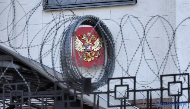 Україна звернулася до США із закликом поновити санкції проти російської нафти