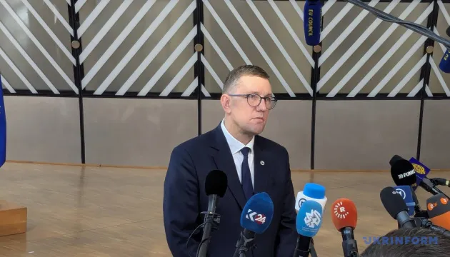 Премьер Эстонии призвал ЕС обложить налогом российские товары для восстановления Украины