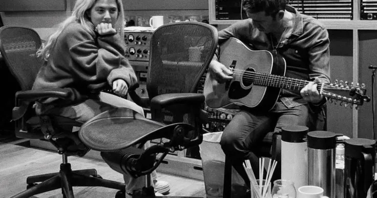 В США на аукционе продали гитару Ноэля Галлахера с автографом Oasis за 96 тысяч долларов