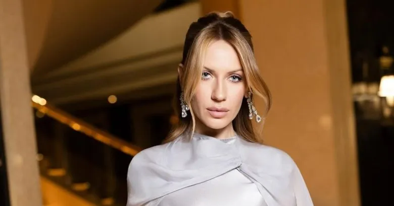 Леся Нікітюк показала сына Оскара: новые семейные фото и реакция поклонников