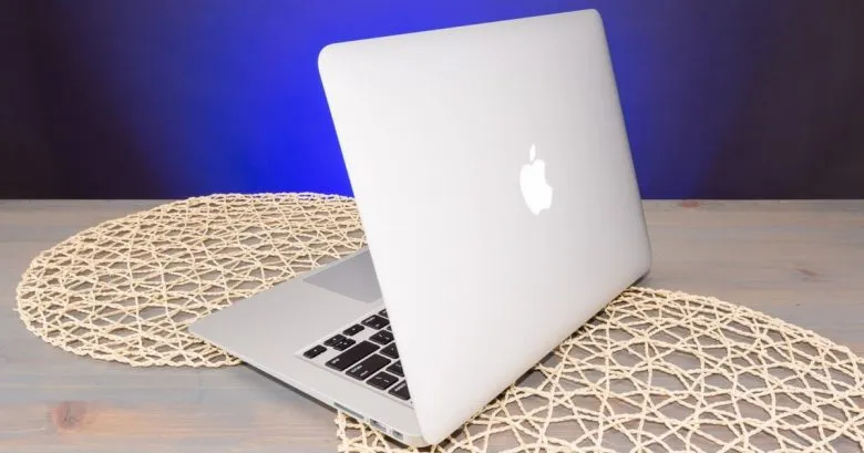 Обзор MacBook Air 2017: характеристики, цена до 10 000 грн и возможности