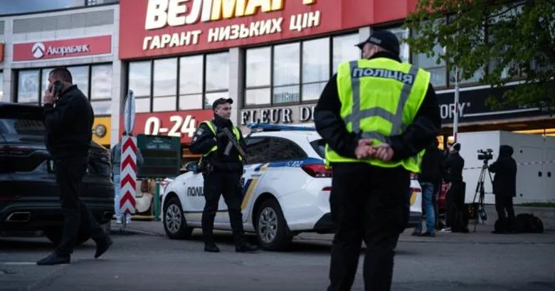 Евгений Жуков подал в отставку после бегства патрульных во время стрельбы в Киеве