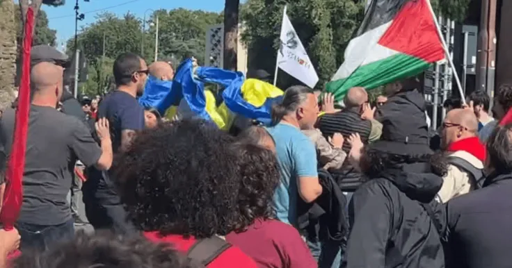Напад на участников с украинскими флагами во время манифестации в Риме: реакция Украины и Италии