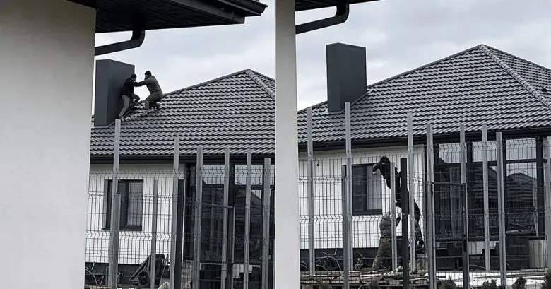 Man Falls from Roof While Fleeing from Military in Volyn: Reaction from TCC