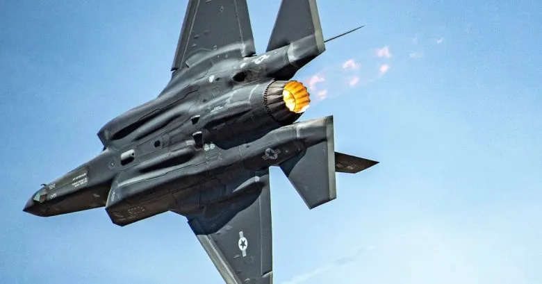 Did an American F-35 or F-15 Get Shot Down in Iran: What We Know About the Aircraft Debris