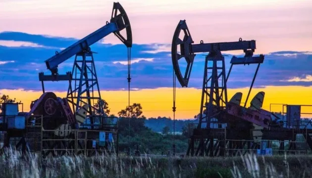 Цены на нефть выросли после заявления Трампа о заинтересованности Китая в импорте из США