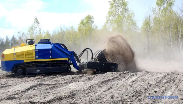 In April 2026, 388 hectares of agricultural land were cleared of mines
