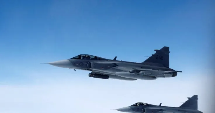 Украина инвестирует 2,5 млрд евро кредита ЕС в закупку истребителей Gripen
