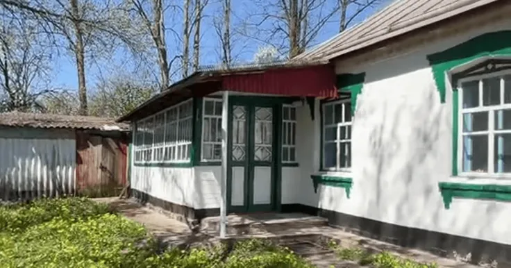Українка придбала будинок поблизу Києва за 10 тисяч доларів: досвід життя та ремонт