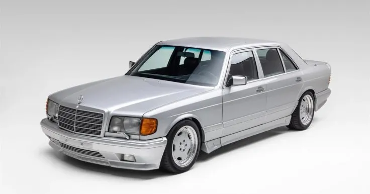 Редкий Mercedes W126 AMG 1991 года продали в США за 165 тысяч долларов