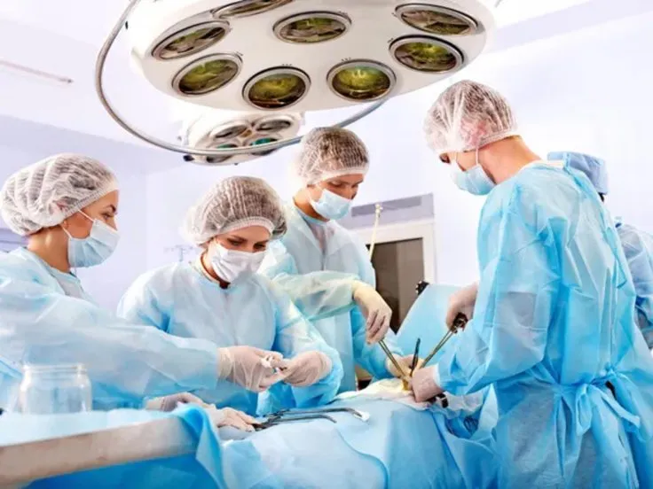 Medical staff in frontline hospitals will receive additional payments until the end of 2026