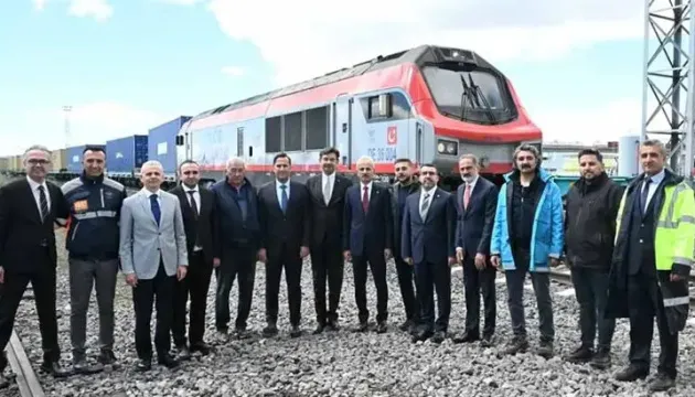 Турция, Азербайджан и Грузия открыли железнодорожный маршрут Баку-Тбилиси-Карс для торговли между Азией и Европой